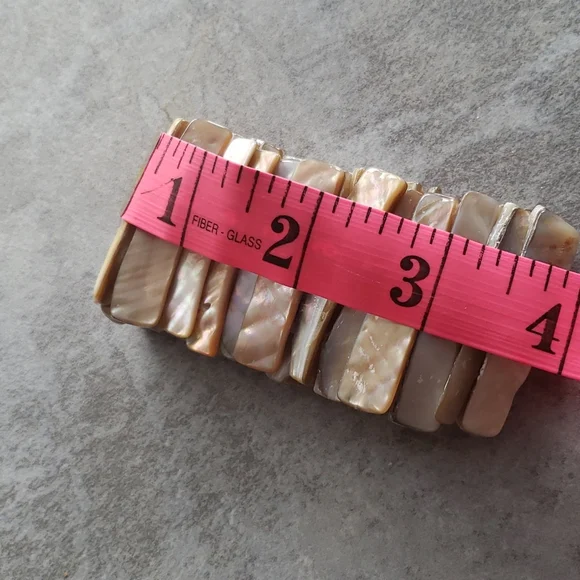 Shell bracelet - Picture 4 of 4